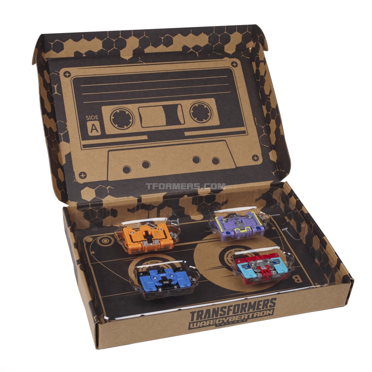 Toy Fair 2020 - Generations Selects Micromaster WFC-GS10 Soundwave